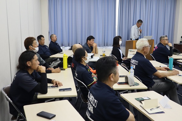 会議の様子1